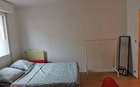 Studio Chaleureux Et Confortable